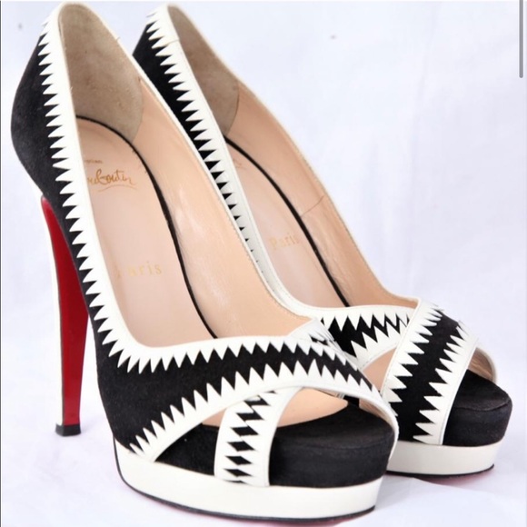Christian Louboutin heels pumps peep toe Very Jaws
